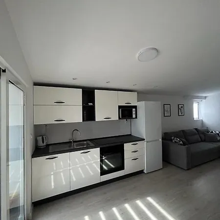 Smile4u Apartman Kastela